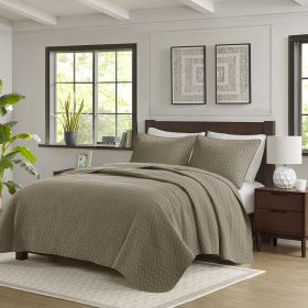 Queen 3 Piece Luxurious Oversized Quilt Set